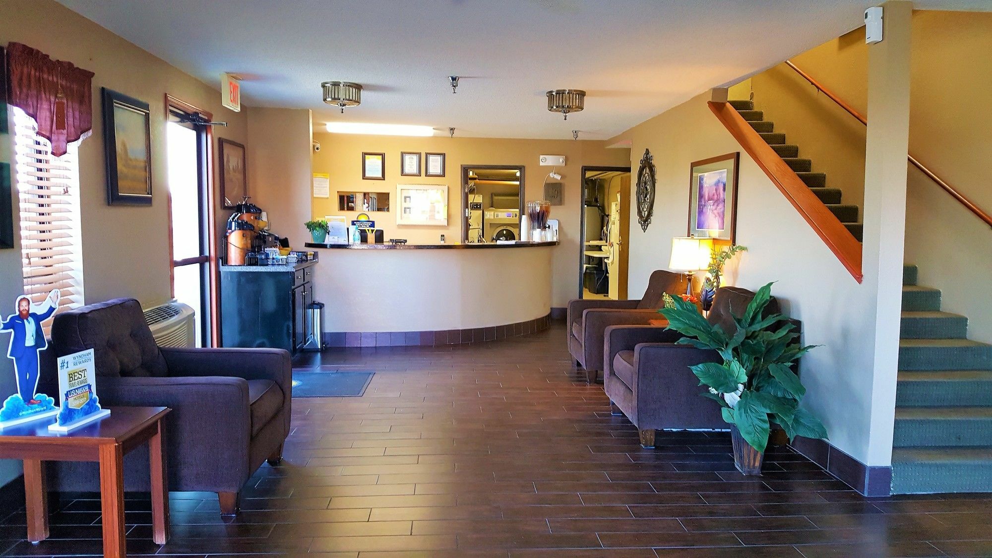 Days Inn By Wyndham Salina I-70 Dış mekan fotoğraf